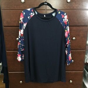 Floral Sleeved Top